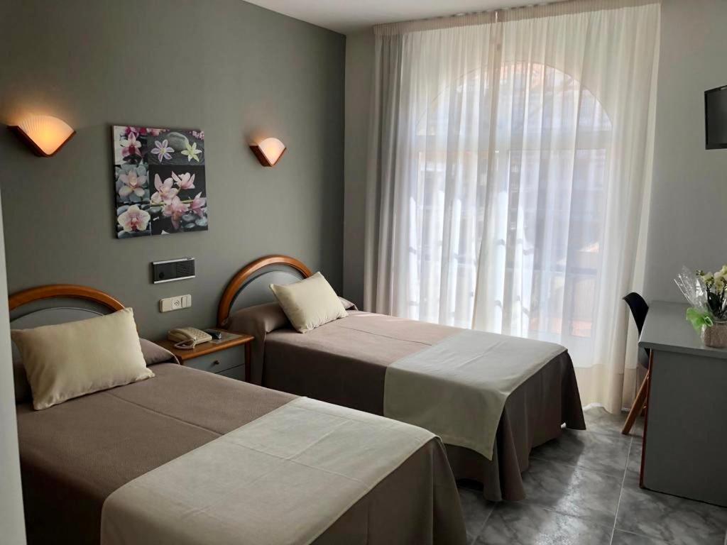 Hotel Florida Mar 산신소 외부 사진