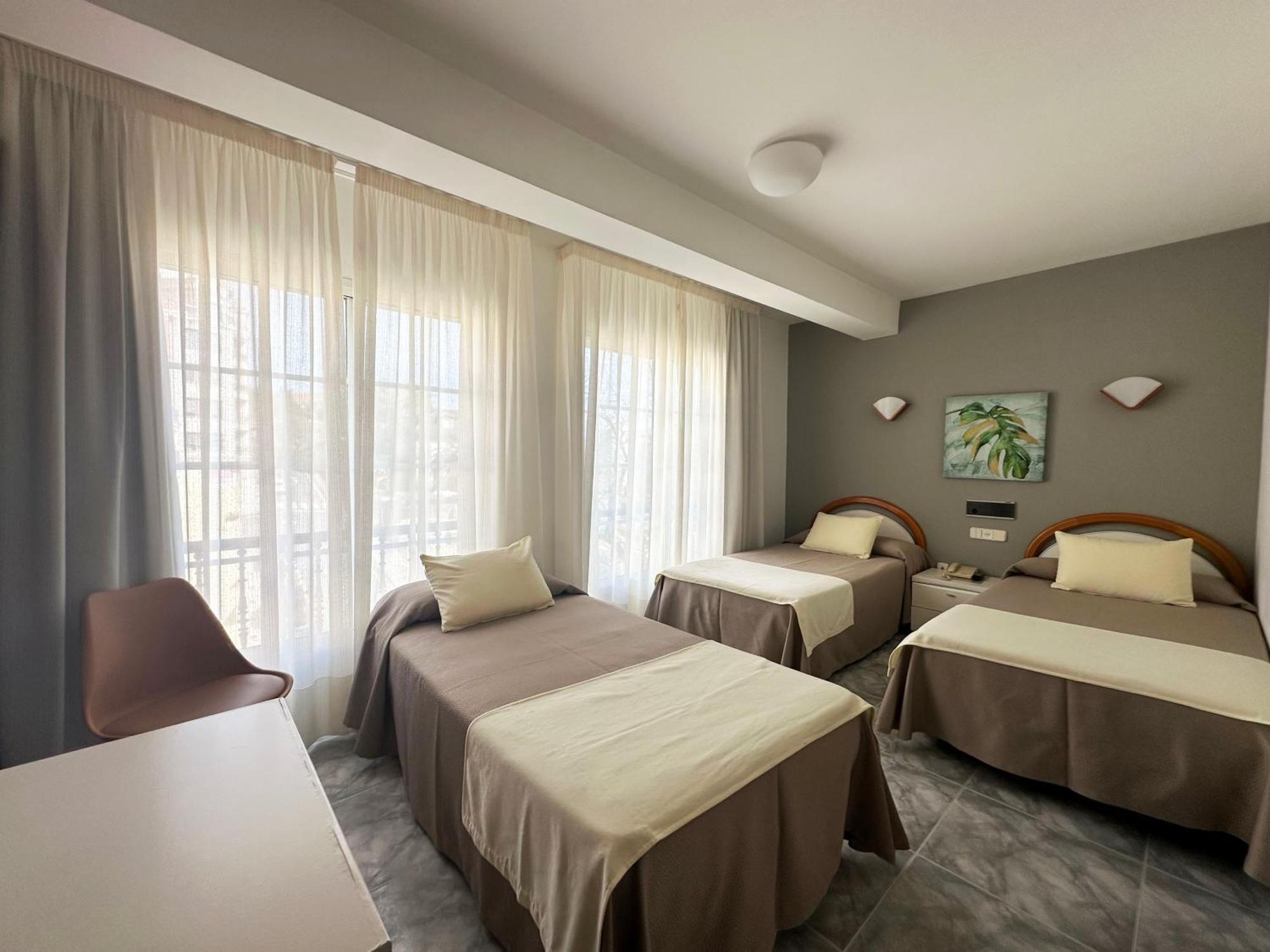 Hotel Florida Mar 산신소 외부 사진